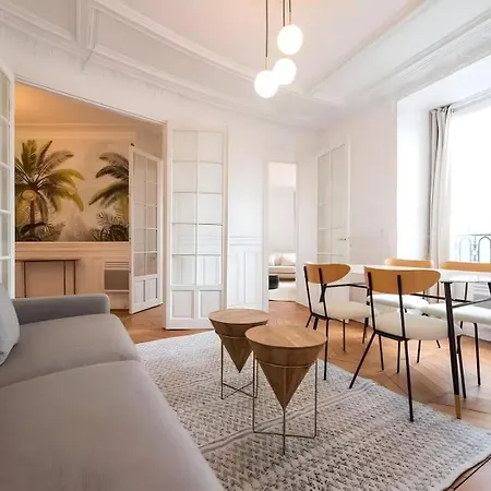 Apartman Tbs 327 - Superb With Eiffel Tower View