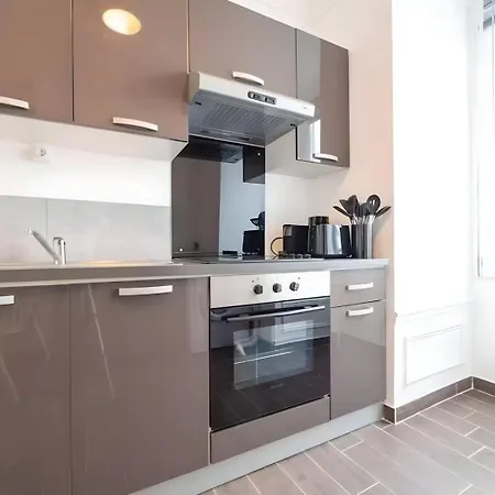 Tbs 327 - Superb With Eiffel Tower View Apartman *