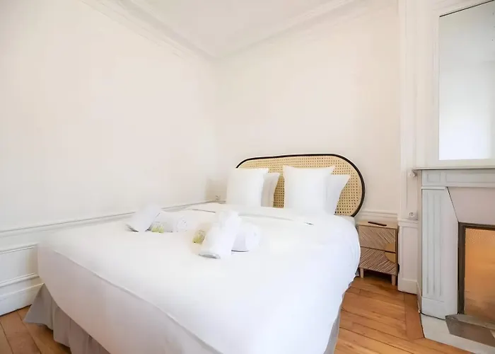 Appartement Tbs 327 - Superb With Eiffel Tower View *