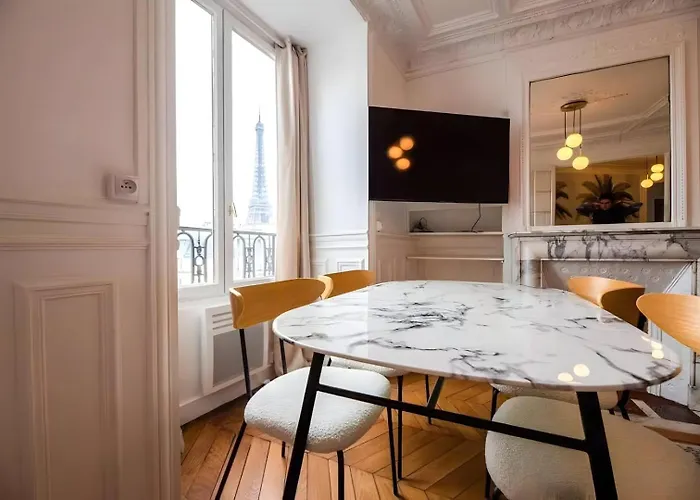 Appartement Tbs 327 - Superb With Eiffel Tower View Paris