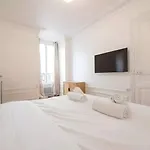 Tbs 327 - Superb With Eiffel Tower View Appartement Paris